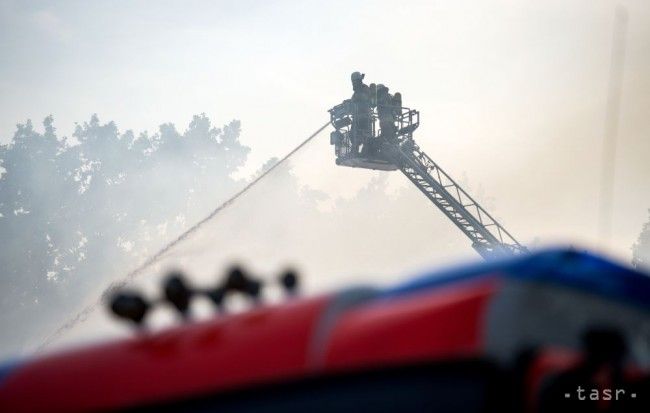 Pri požiari píly v Partizánskej Ľupči vznikla škoda 500.000 eur