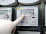 Spotreba elektriny na Slovensku vlani klesla na 27.176 gigawatthodín