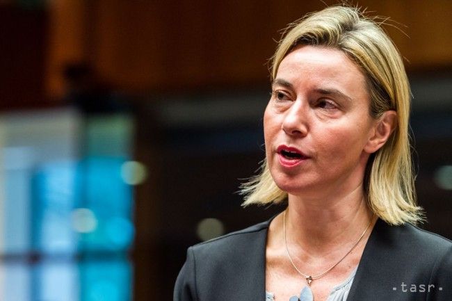 EÚ zintenzívni spoluprácu s NATO v záujme boja proti hybridným hrozbám