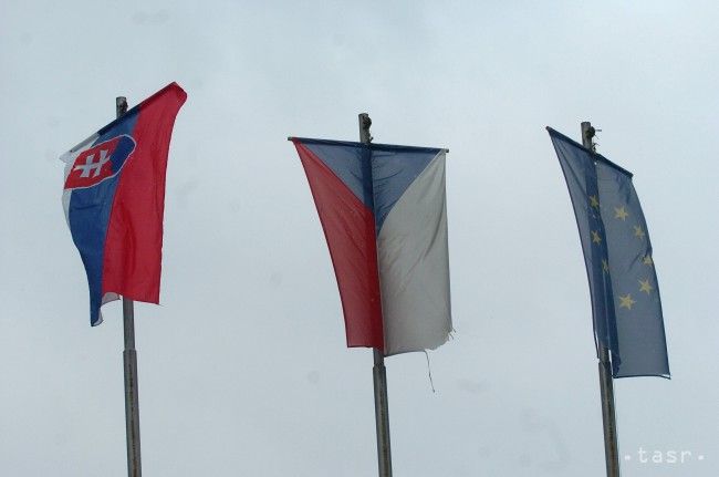 Prieskum: Najlepší vzťah majú Česi k Slovákom a západným spojencom