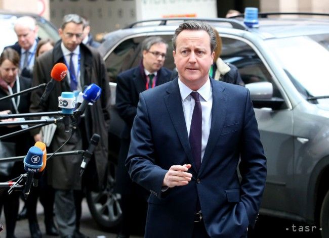 Britská vláda čelí kritike ohľadom nákladnej kampane proti brexitu