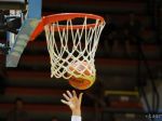 Chorvátska polícia zadržala na basketbale sto srbských fanúšikov