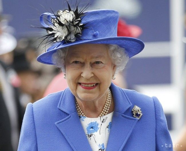Británia: Na oslavách 90. narodenín kráľovnej sa zúčastnia aj hviezdy