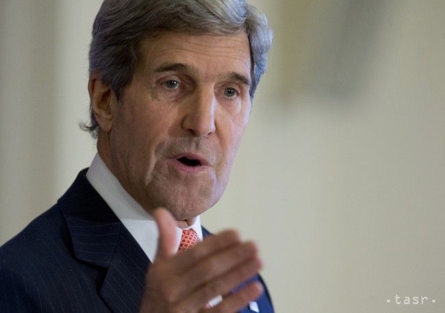 Kerry pricestoval na vopred neohlásenú návštevu Afganistanu