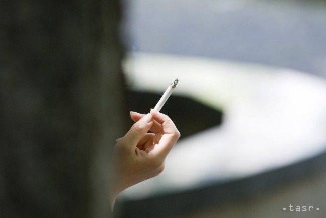 Aktivisti upozorňujú na časté prípady predaja cigariet deťom