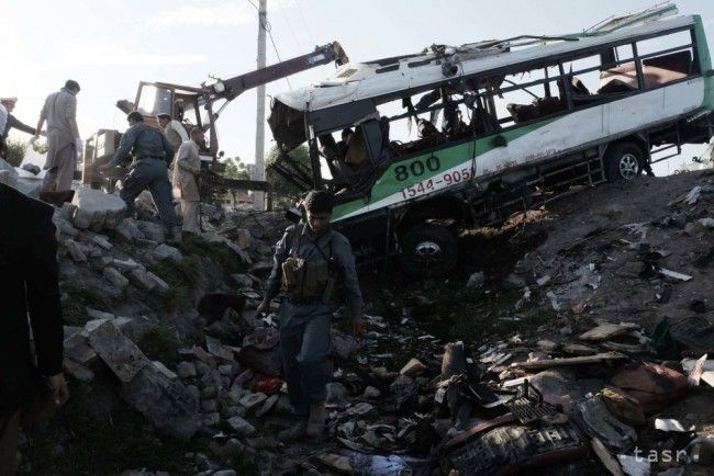 Afganistan: Pri samovražednom bombovom útoku zahynulo 13 brancov