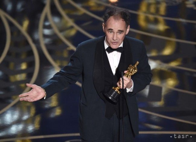 Mark Rylance si v novom filme Stevena Spielberga zahrá pápeža Pia IX.