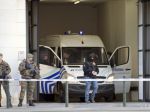 Abrinimu a podozrivým z útokov v Paríži a Bruseli predĺžili väzbu