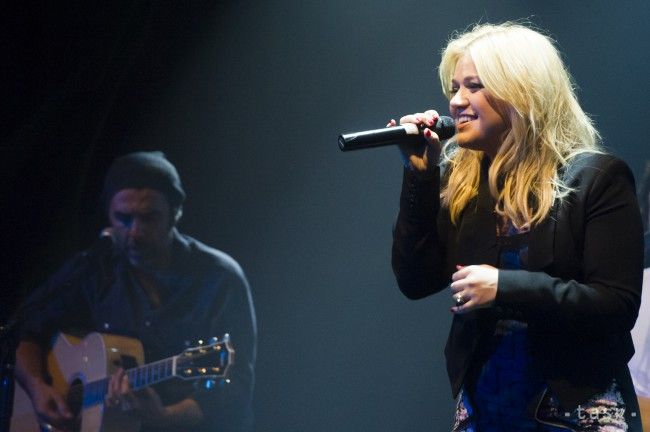 Speváčka Kelly Clarksonová sa teší z druhého dieťaťa