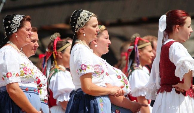 Folkloristi budú súťažiť o postup na celoštátny festival