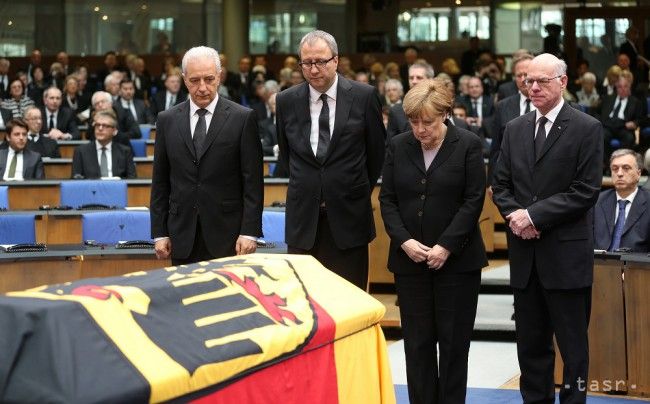 V Nemecku so štátnymi poctami pochovali exministra zahraničných vecí