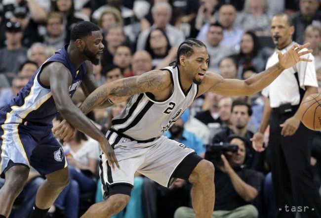 NBA: Spurs vstúpili do play off úspešne, doma zdolali Grizzlies