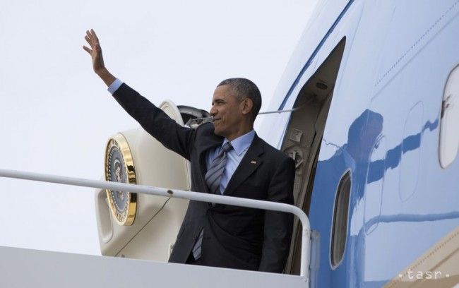 Barack Obama pricestoval na oficiálnu návštevu Saudskej Arábie