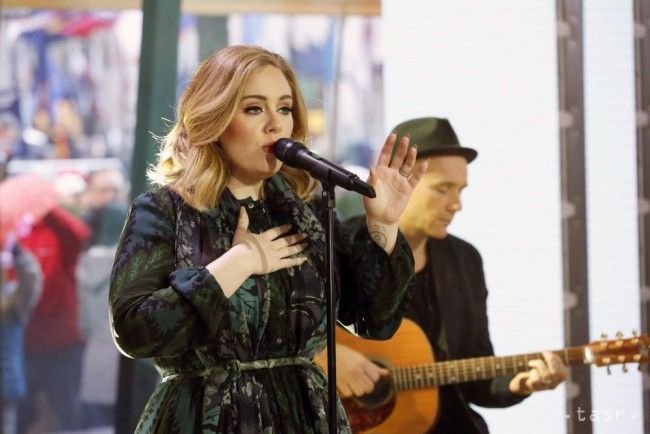 Adele je najbohatšia hudobníčka v dejinách Británie