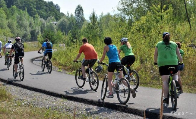 Takmer 150 kilometrov cyklotrás v TSK má nové a obnovené značenie