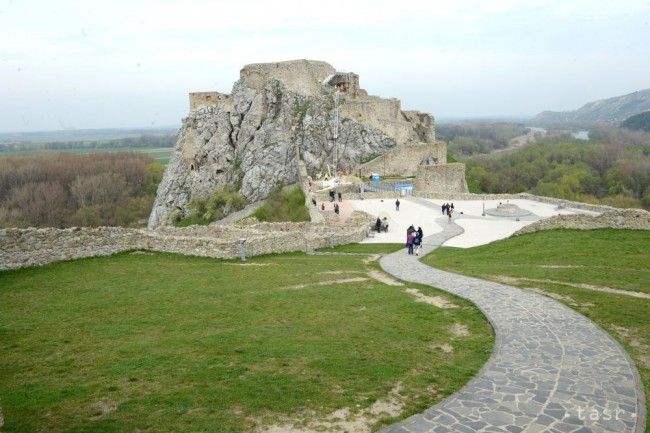 Vychádzka horlivých štúrovcov na Devín sa uskutočnila pred 180 rokmi