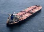V Kaspickom mori horel ruský tanker, hasili ho z lodí i vrtuľníkov