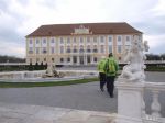 Na zámku Schloss Hof možno zažiť pocity kočiša konského dvojzáprahu