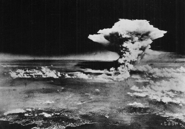 Japonsko nepožaduje od USA ospravedlnenie za zhodenie atómových bômb