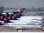 Lufthansa zrušila pre štrajky 895 letov plánovaných na stredu