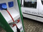 Kupci elektromobilov v Nemecku dostanú dotáciu 4000 eur