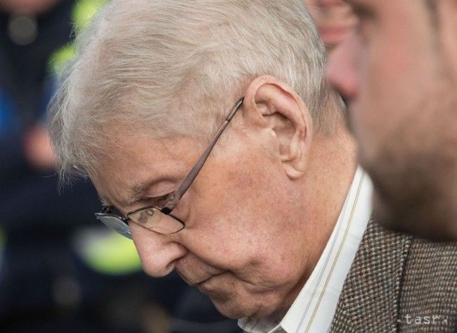 Bývalý dozorca SS v Auschwitzi sa ospravedlnil, že celý život mlčal