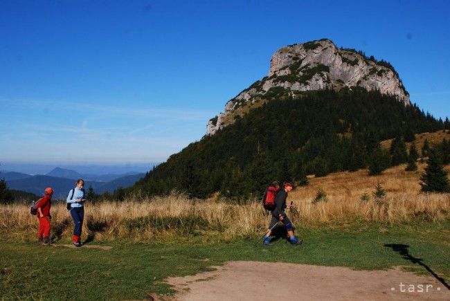 Pri zostupe z Malého Rozsutca sa zranil slovenský turista