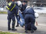 AfD podporil Klaus. Snem sprevádzali strety aktivistov s políciou