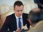 Szijjártó: Do Európy nemôžu znova vpadnúť státisíce migrantov