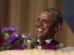 Obama si na večeri zavtipkoval na Trumpov účet