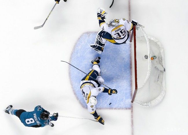 San Jose vedie nad Nashvillom už 2:0, St. Louis vyhralo v Dallase