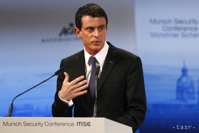 Valls: Ponorky navrhnuté Francúzskom sa budú stavať v Austrálii