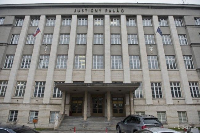 Okresný súd Bratislava I pokračoval v kauze vraždy a znásilnenia