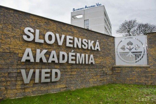 Ústav experimentálnej onkológie SAV si pripomína 70. výročie založenia