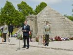 VIDEO: Prezident Andrej Kiska si uctil pamiatku M. R. Štefánika