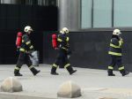 Horí hala v Zohore, zasahuje 19 hasičov