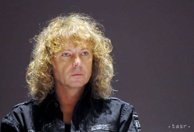 P. NAGY: Pesničkou Profesor Indigo som sa začal prerábať na extroverta