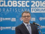 ČR: V4 odmietla návrh Európskej komisie na prerozdelenie migrantov