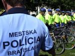 Na poriadok v Bratislave dohliadnu aj cyklohliadky mestskej polície