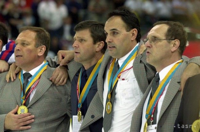 Hokejovú reprezentáciu SR viedlo v ére samostatnosti osem trénerov