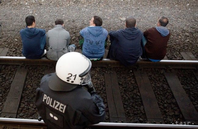 Prieskum: Nemci majú obmedzený kontakt s moslimami