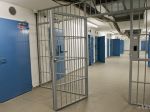 Rakúsko: Afganskí tínedžeri, ktorí znásilnili mladú Turkyňu, zostávajú