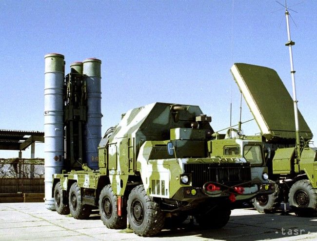 Irán poprel pravdivosť správ, že vykonal skúšku balistickej rakety