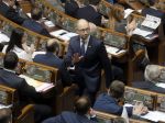 Jaceňuk nebude kandidovať do parlamentu v doplňujúcich voľbách