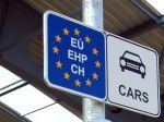 Rada EÚ predĺžila kontroly na niektorých vnútorných hraniacich