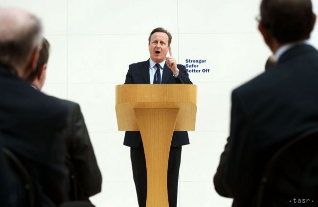 Cameron: Británia zriadi medzinárodné centrum pre boj s korupciou