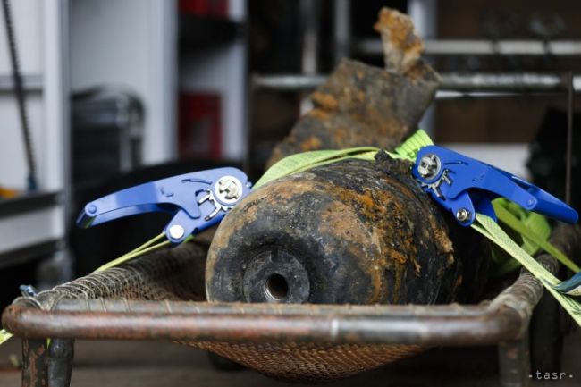 V Bathe evakuovali kvôli bombe z druhej svetovej vojny stovky bytov