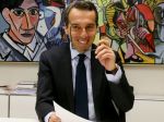 Novým kancelárom bude šéf železníc Christian Kern