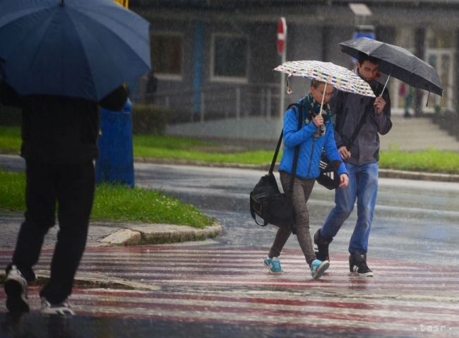 Sobota bude zamračená a daždivá