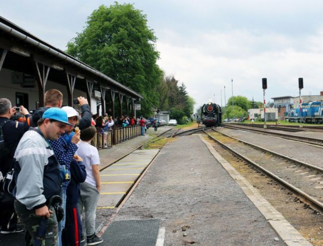 Na hornej Nitre si pripomenuli 120. výročie príchodu prvého vlaku